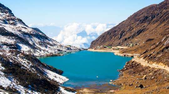 42786-Tsomgo-Lake.jpg