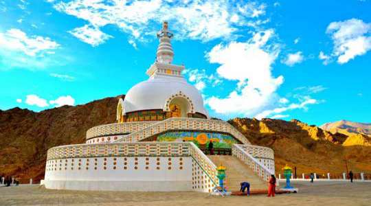 88748-Shanti-Stupa.jpg